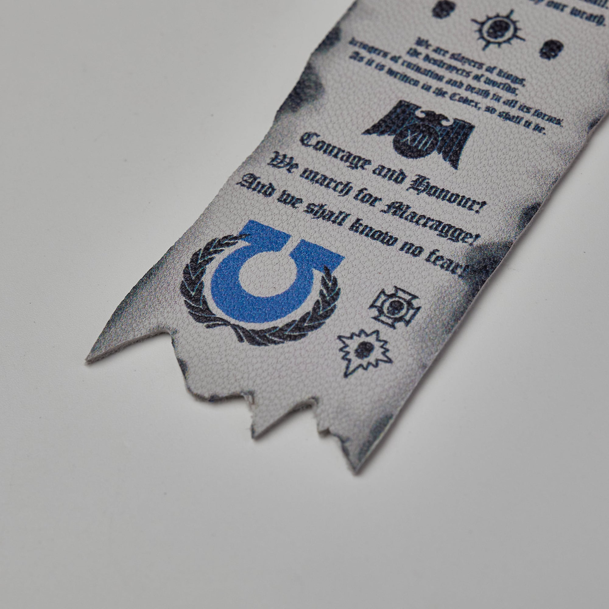 Warhammer 40K Roboute Guilliman Purity Seals Ultramarines Brooch Starforged